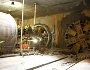 ΑΒΑΞ: Έτοιμο το 50% της σήραγγας για τον ένα από τους δύο μετροπόντικες της γραμμής 4 του μετρό της Αθήνας