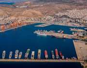 Αναστολή της απεργίας στον Πειραιά