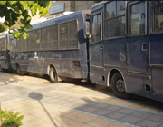 Κλούβες των ματ στο υπουργείο Ενέργειας για το δ.σ. της ΔΕΗ