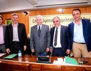 Παναγιωτάκης (ΔΕΗ): Περισσότερα καταστήματα, ανοιχτά απόγευμα και Σάββατο