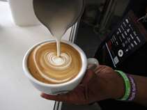 Σε νέα υψηλά η τιμή του καφέ με άλμα 3,4% στον Arabica