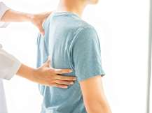 Τρεις στους πέντε εργαζόμενους αντιμετωπίζουν μυοσκελετικά προβλήματα