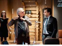 Τέχνη, φως και design: Ο MARCO LODOLA στο showroom της VARANGIS