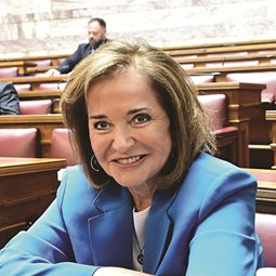 Η στιγμή για μια μίνιμουμ ατζέντα εθνικής ανάτασης