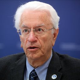 Η μεγαλύτερη πρόκληση για την Ανθρωπότητα: Η επιβίωση του διαστημοπλοίου &quot;Γη&quot;