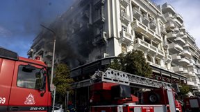 Θεσσαλονίκη: Φωτιά σε κατάστημα εστίασης στη Λεωφ. Νίκης