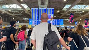 1,4 εκατ. περισσότερες αεροπορικές αφίξεις στην Ελλάδα – Όλα δείχνουν νέο ρεκόρ σε αφίξεις και έσοδα