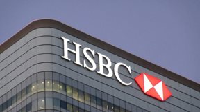 HSBC: Υπεραπόδοση της ελληνικής οικονομίας και την τριετία 2025-2027, με τη μεγαλύτερη μείωση χρέους στην Ευρώπη