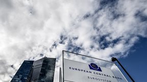 Έρευνα Bloomberg: Η ΕΚΤ αναμένεται να διατηρήσει τα επιτόκια στο 2% για τα επόμενα δύο χρόνια