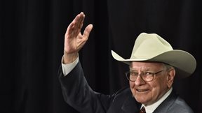 Berkshire Hathaway: Ο Μπάφετ αποχαιρετά με επένδυση $4,3 δισ. στην Alphabet