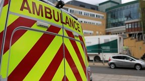 Βρετανία: Κατηγορίες για απόπειρα ανθρωποκτονίας σε βάρος του 32χρονου για την επίθεση με μαχαίρι σε τρένο