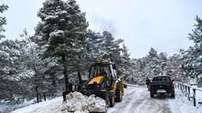 Με σφοδρές χιονοπτώσεις αντιμέτωπη η Ευρώπη - Προβλήματα στις μετακινήσεις σε Γαλλία, Ισπανία και Πολωνία