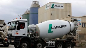 Ξεκινά η δίκη της γαλλικής Lafarge για την υπόθεση χρηματοδότησης τζιχαντιστών στη Συρία