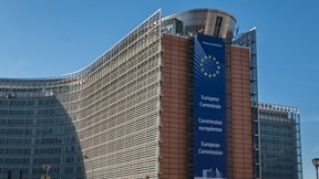 Κομισιόν: Έρευνα στις υπηρεσίες cloud της Amazon και της Microsoft για κατάχρηση ισχύος