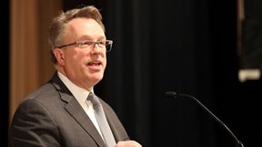 Τζον Γουίλιαμς (Fed): Σε καλή θέση η νομισματική πολιτική καθώς οδεύουμε για το 2026