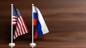 SVR: Σε επαφή οι μυστικές υπηρεσίες ΗΠΑ και Ρωσίας