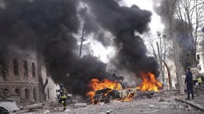 Ουκρανία: Ρωσικά drones έπληξαν πολυκατοικία στο Σούμι - Τουλάχιστον 7 άνθρωποι τραυματίστηκαν