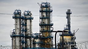 Τα έσοδα της Ρωσίας από τις πωλήσεις πετρελαίου και φυσικού αερίου τον Οκτώβριο αναμένεται να μειωθούν κατά 21%