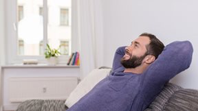 Περνάτε καλύτερα μόνοι σας;