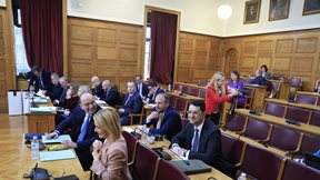 Εξεταστική για ΟΠΕΚΕΠΕ: Στον εισαγγελέα διαβιβάστηκαν τα πρακτικά κατάθεσης Ξυλούρη ("Φραπέ")