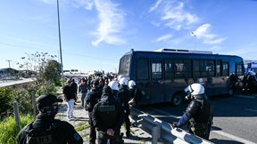 Ένταση στην Πάτρα – Μπλόκο της ΕΛΑΣ στους αγρότες πριν τη γέφυρα Ρίου-Αντιρρίου