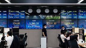 Συγκρατημένα κέρδη στην Ασία φέρνει το τεχνολογικό ράλι στη Νέα Υόρκη