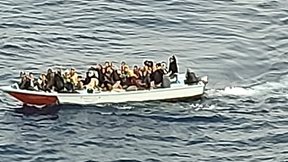 Τέσσερις νεκροί μετανάστες σε ναυάγιο στη Λέσβο - Σε εξέλιξη επιχείρηση του Λιμενικού