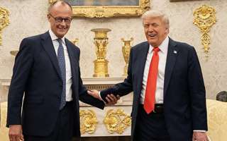 Μερτς-Τραμπ: Στο Νταβός για "ανακωχή των δασμών"