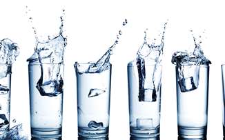 Ζεστό και κρύο νερό: Αλήθειες και μύθοι για το ρόλο της θερμοκρασίας