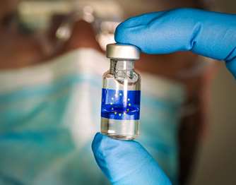 Πάνω από 80% όσων κάνουν το εμβόλιο παράγουν εξουδετερωτικά αντισώματα μετά την πρώτη δόση