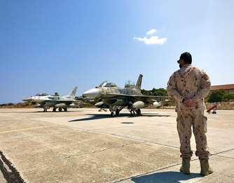 Πόσο σημαντική είναι η ενίσχυση της στρατιωτικής συνεργασίας της Ελλάδας με ΗΑΕ και Σαουδική Αραβία;