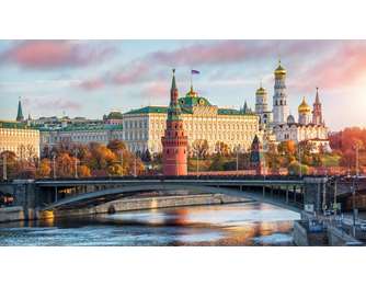 Η Ρωσία εξετάζει τη λάθος στρατηγική hedging για το πετρέλαιο