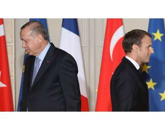 Giati H Gallia Egine Pio Epi8etikh Kai Epikritikh Apenanti Sthn Toyrkia