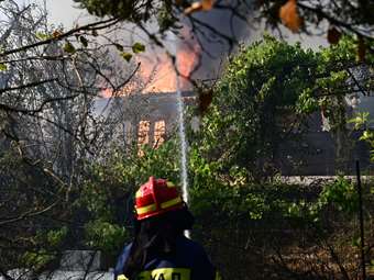 Μέτρα στήριξης από την Alpha Bank για πυρόπληκτους ιδιώτες και επιχειρήσεις της Αττικής