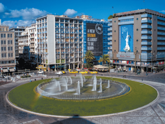 ΙΝΣΕΤΕ: Ανοδικά αφίξεις και έσοδα στο 7μηνο – Πιέσεις στα ξενοδοχεία της Αθήνας