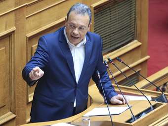 Σ. Φάμελλος: Ο κ. Μητσοτάκης επέλεξε να "γελοιοποιηθεί", γιατί δεν άντεχε να υποστεί μία κοινοβουλευτική ήττα