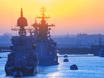 Ρωσία: Ματαιώνεται η ναυτική παρέλαση στην Αγία Πετρούπολη για λόγους ασφαλείας