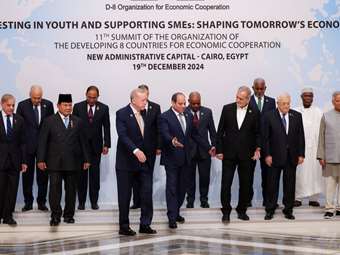 Οι πρόεδροι Τουρκίας και Ιράν απευθύνουν από την Αίγυπτο έκκληση για ενότητα στη Συρία