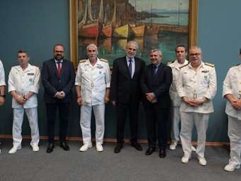 Υπεγράφη η σύμβαση για την προμήθεια έντεκα σκαφών με υγειονομικό εξοπλισμό στο Λιμενικό Σώμα