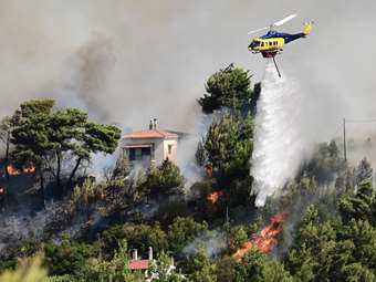 Πυρκαγιά σε αγροτοδασική έκταση στα Πλανά Χαλκιδικής