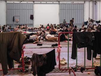 Στην Ιεράπετρα μεταφέρθηκαν οι 68 μετανάστες που εντοπίστηκαν στη νήσο Χρυσή