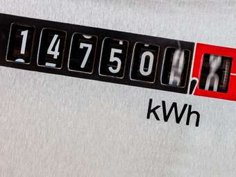 Προς "τίτλους τέλους" για το νυχτερινό τιμολόγιο στο ρεύμα και αντικατάσταση από το "μεσημβρινό"