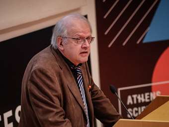 Α. Τσελέντης για ρηγματώσεις στις Βούτες Ηρακλείου: Δεν είναι μόνο εδαφική καθίζηση - Φοβάμαι ότι το φαινόμενο θα συνεχιστεί προς τα Βόρεια