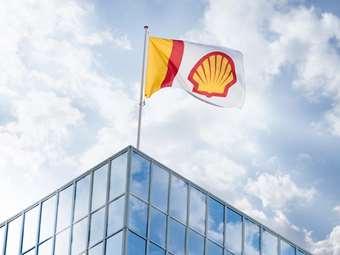 Shell: Φορολογικό "σοκ" 2 δισ. δολαρίων αναμένεται στο δ' τρίμηνο