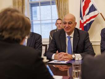 Επίσκεψη Δένδια στη Βρετανία: Eurofighter και Meteor στην ατζέντα των συναντήσεων