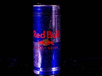 Η ριζική αλλαγή της Red Bull στην Ελλάδα και η σύνδεση με Κουρτάκη και Τσάνταλη