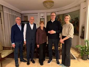 Την πατρική κατοικία του Αλ. Βούτσιτς επισκέφθηκε ο Ν. Δένδιας