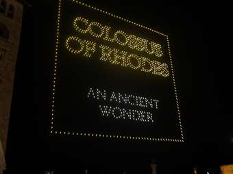 DRNS Drone Light Show: Ο Κολοσσός της Ρόδου αναβίωσε στον ουρανό με 1.000 drones