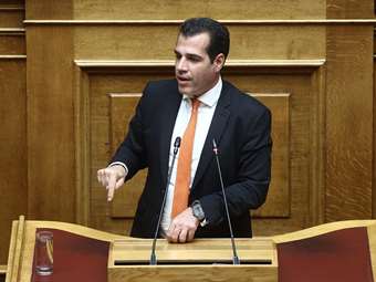Θ. Πλεύρης: Το νέο μεταναστευτικό ν/σ δεν αναφέρεται σε ανθρώπους που έχουν ήδη πάρει υπηκοότητα
