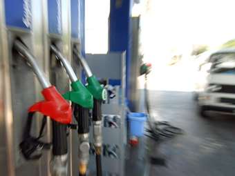 ΑΑΔΕ: Νέο σύστημα Εισροών-Εκροών στα πρατήρια καυσίμων από 12/6